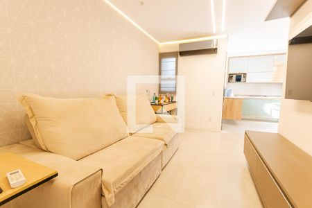 Apartamento à venda com 69m², 2 quartos e 2 vagasSala