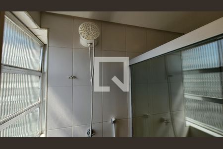 Apartamento para alugar com 160m², 3 quartos e 1 vagaChuveiro