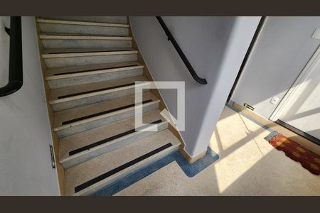 Apartamento para alugar com 160m², 3 quartos e 1 vagaEscada