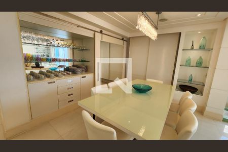 Apartamento para alugar com 160m², 3 quartos e 1 vagaSala de Jantar