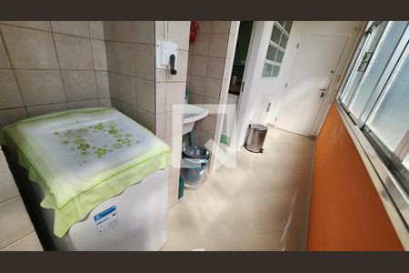Apartamento para alugar com 160m², 3 quartos e 1 vagaÁrea de Serviço