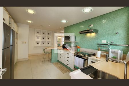 Apartamento para alugar com 160m², 3 quartos e 1 vagaCozinha