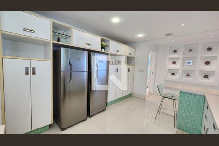 Apartamento para alugar com 160m², 3 quartos e 1 vagaCozinha - Armários