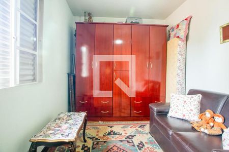 Casa à venda com 253m², 3 quartos e 2 vagas