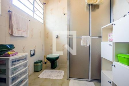 Casa à venda com 253m², 3 quartos e 2 vagas