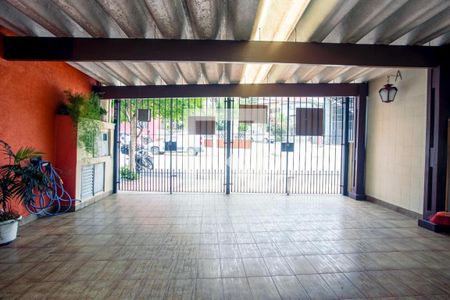 Casa à venda com 253m², 3 quartos e 2 vagas