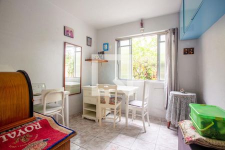 Casa à venda com 253m², 3 quartos e 2 vagas