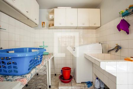 Casa à venda com 253m², 3 quartos e 2 vagas