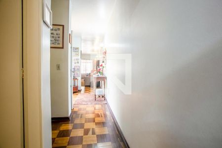 Casa à venda com 253m², 3 quartos e 2 vagas