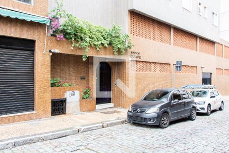 Apartamento à venda com 51m², 1 quarto e 1 vagaFachada