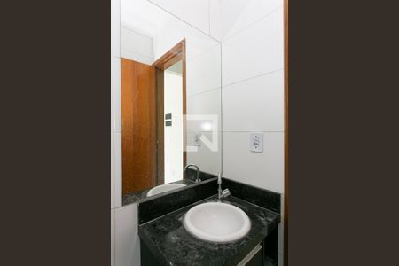 Apartamento à venda com 37m², 2 quartos e sem vaga Apartamento à venda com 37m², 2 quartos e sem vagaBanheiro