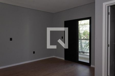 Casa de condomínio para alugar com 250m², 4 quartos e 2 vagasSuíte 2