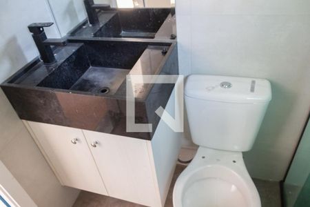 Casa de condomínio para alugar com 250m², 4 quartos e 2 vagasBanheiro da Suíte 1