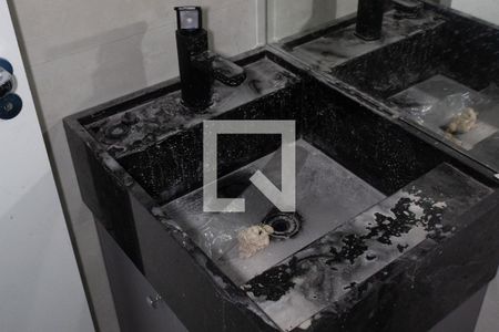 Casa de condomínio para alugar com 250m², 4 quartos e 2 vagasBanheiro Social