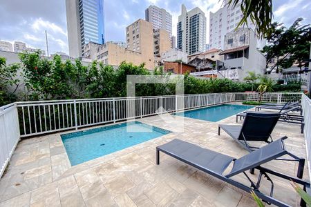 Apartamento para alugar com 38m², 1 quarto e sem vagaÁrea comum - Piscina