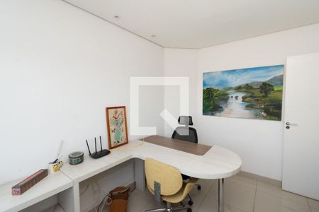 Apartamento à venda com 180m², 4 quartos e 3 vagasQuarto 2