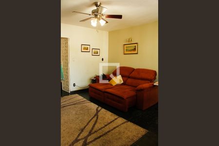 SALA DE TV de casa de condomínio à venda com 4 quartos, 403m² em Bairro das Palmeiras, Campinas