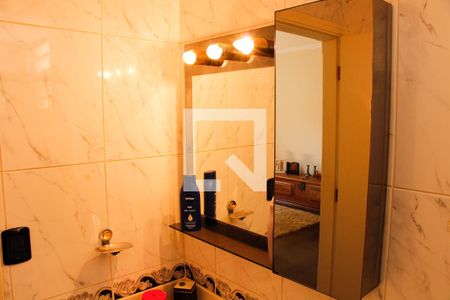 Casa de condomínio à venda com 403m², 4 quartos e 4 vagas Casa de condomínio à venda com 403m², 4 quartos e 4 vagasBANHEIRO DA SUITE MASTER