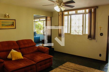 SALA DE TV de casa de condomínio à venda com 4 quartos, 403m² em Bairro das Palmeiras, Campinas