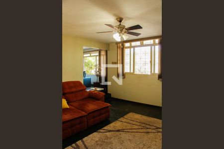 SALA DE TV de casa de condomínio à venda com 4 quartos, 403m² em Bairro das Palmeiras, Campinas