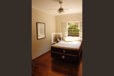 Casa de condomínio à venda com 403m², 4 quartos e 4 vagas Casa de condomínio à venda com 403m², 4 quartos e 4 vagasQUARTO 3