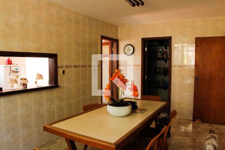 Casa de condomínio à venda com 403m², 4 quartos e 4 vagas Casa de condomínio à venda com 403m², 4 quartos e 4 vagasCOPA