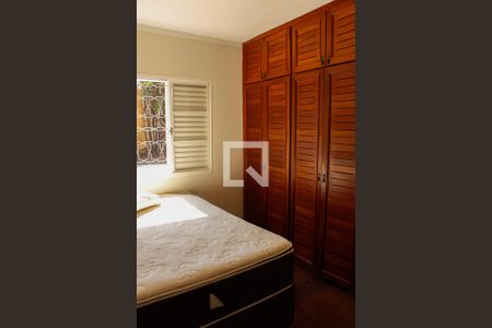 Casa de condomínio à venda com 403m², 4 quartos e 4 vagas Casa de condomínio à venda com 403m², 4 quartos e 4 vagasQUARTO 3