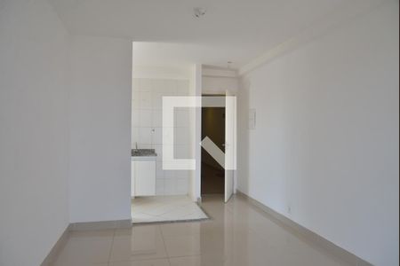 Sala de apartamento à venda com 2 quartos, 56m² em Vila Curuçá, Santo André