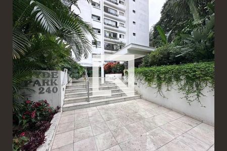 Apartamento à venda com 127m², 3 quartos e 2 vagasFachada e portaria