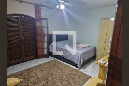 Casa à venda com 3 quartos, 266m² em Olímpico, São Caetano do Sul