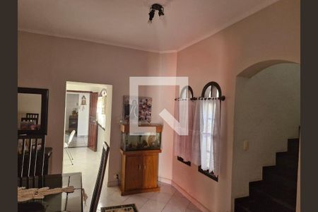 Casa à venda com 3 quartos, 266m² em Olímpico, São Caetano do Sul