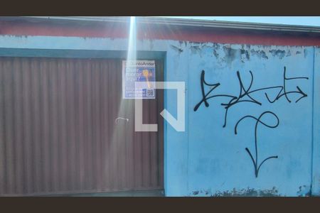 Casa para alugar com 250m², 6 quartos e 3 vagas Casa para alugar com 250m², 6 quartos e 3 vagasPlaquinha