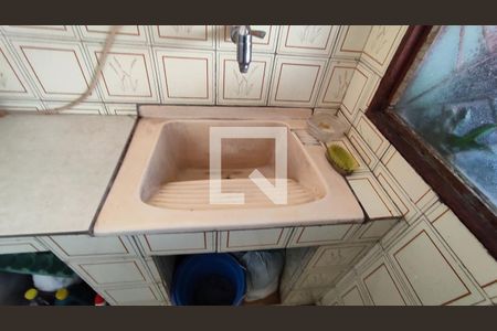 Casa para alugar com 250m², 6 quartos e 3 vagas Casa para alugar com 250m², 6 quartos e 3 vagasTanque