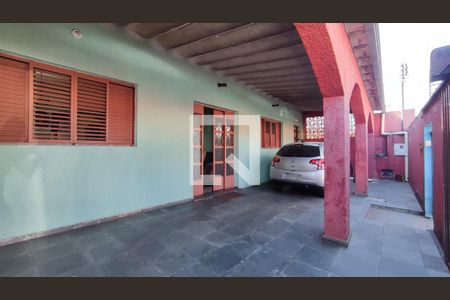 Casa para alugar com 250m², 6 quartos e 3 vagas Casa para alugar com 250m², 6 quartos e 3 vagasGaragem