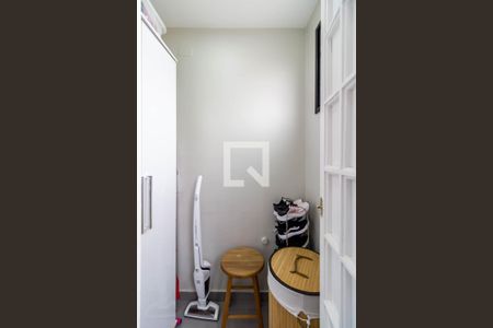 Apartamento à venda com 88m², 3 quartos e 2 vagas Apartamento à venda com 88m², 3 quartos e 2 vagasLavanderia