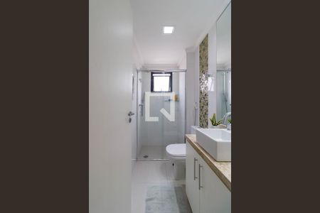 Apartamento à venda com 88m², 3 quartos e 2 vagas Apartamento à venda com 88m², 3 quartos e 2 vagasBanheiro Social