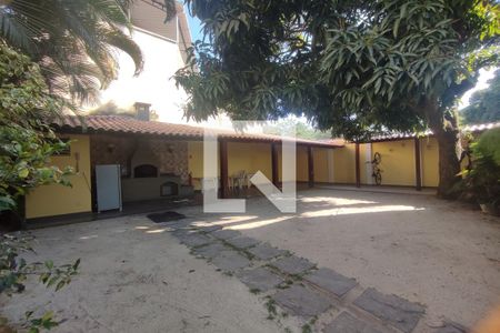 Casa de condomínio à venda com 110m², 4 quartos e 2 vagasÁrea comum