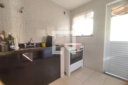 Casa de condomínio à venda com 110m², 4 quartos e 2 vagas1º Pav - Cozinha