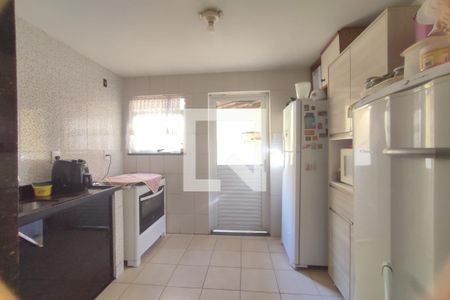 Casa de condomínio à venda com 110m², 4 quartos e 2 vagas1º Pav - Cozinha