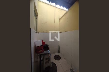 Casa de condomínio à venda com 110m², 4 quartos e 2 vagas1º Pav - Área de Serviço