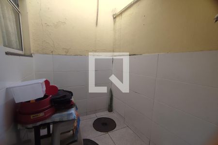 Casa de condomínio à venda com 110m², 4 quartos e 2 vagas1º Pav - Área de Serviço
