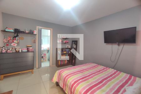 Casa de condomínio à venda com 110m², 4 quartos e 2 vagas2º Pav - Suite 1