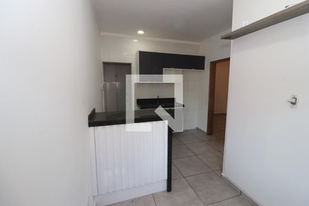 Sala/Cozinha de apartamento para alugar com 2 quartos, 30m² em Penha de França, São Paulo