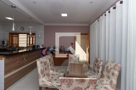 Casa à venda com 500m², 3 quartos e 2 vagas Casa à venda com 500m², 3 quartos e 2 vagasCopa