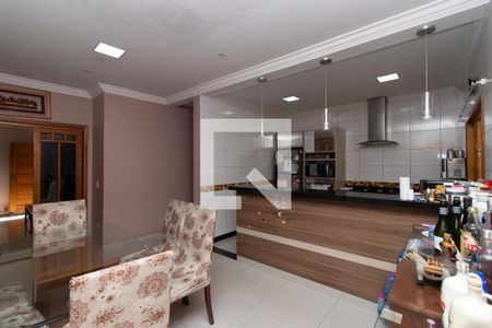 Casa à venda com 500m², 3 quartos e 2 vagas Casa à venda com 500m², 3 quartos e 2 vagasCopa