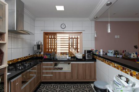 Casa à venda com 500m², 3 quartos e 2 vagas Casa à venda com 500m², 3 quartos e 2 vagasCozinha