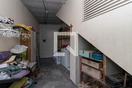 Casa à venda com 500m², 3 quartos e 2 vagas Casa à venda com 500m², 3 quartos e 2 vagasÁrea de Serviço