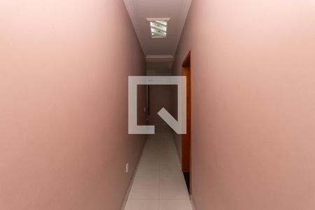 Casa à venda com 500m², 3 quartos e 2 vagas Casa à venda com 500m², 3 quartos e 2 vagasCorredor Quartos