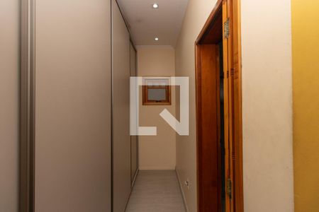 Casa à venda com 500m², 3 quartos e 2 vagas Casa à venda com 500m², 3 quartos e 2 vagasCloset da suíte 2