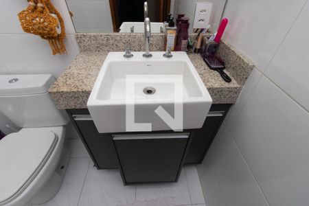 Casa à venda com 500m², 3 quartos e 2 vagas Casa à venda com 500m², 3 quartos e 2 vagasBanheiro da Suíte 2